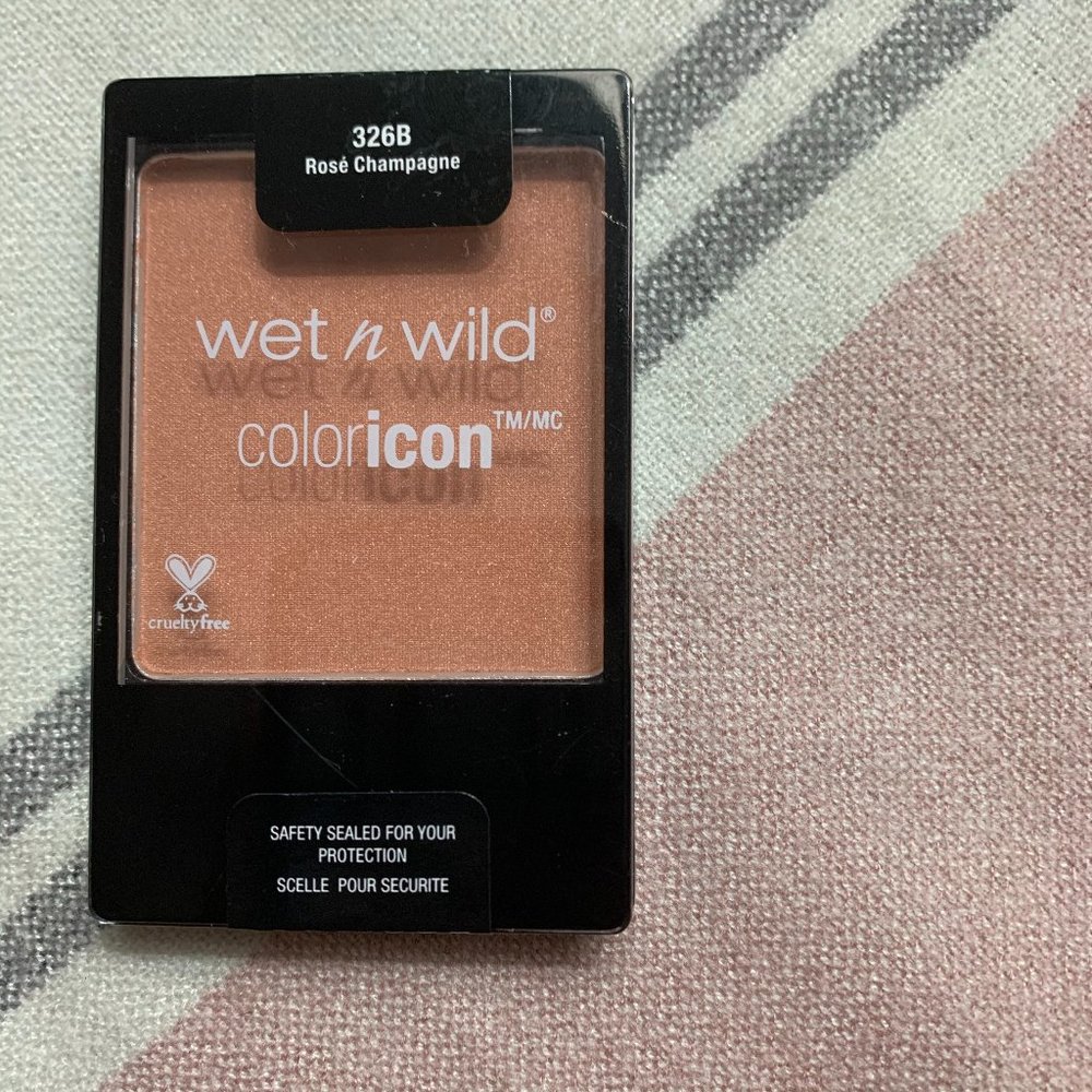 wet n wild Color Icon Blush: Rose Champagne